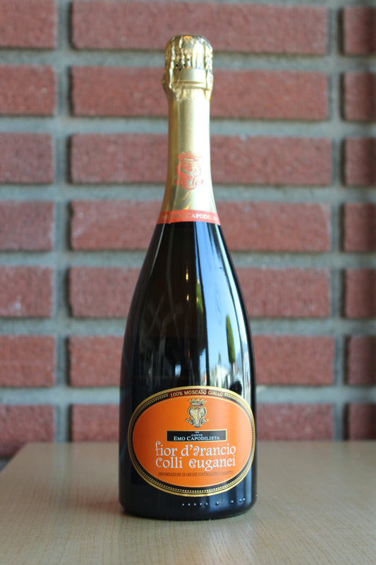 La Montecchia "Fior d'Arancio" Sparkling Moscato Bottle Shot