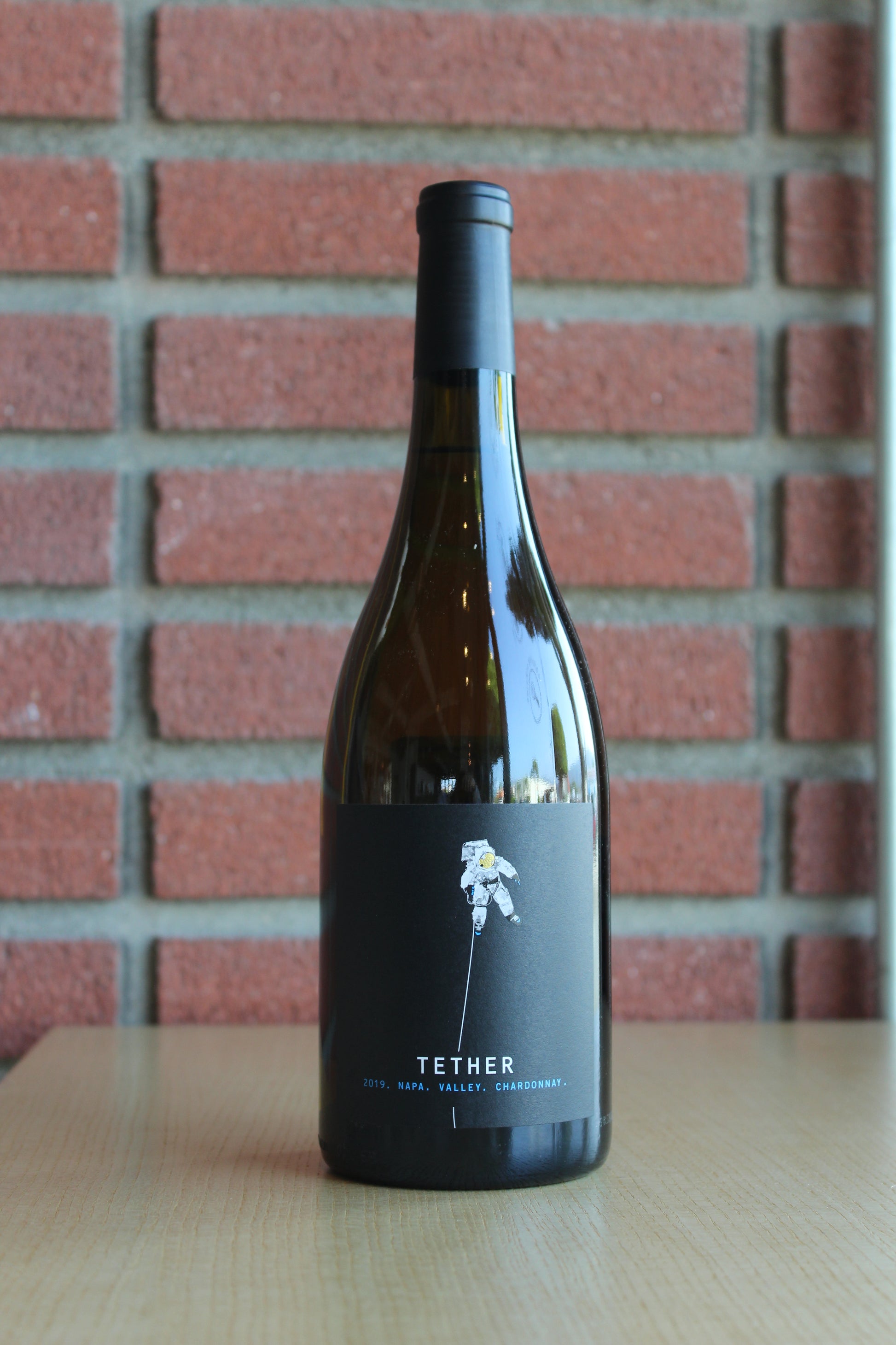 tether-chardonnay-napa-valley-bottle