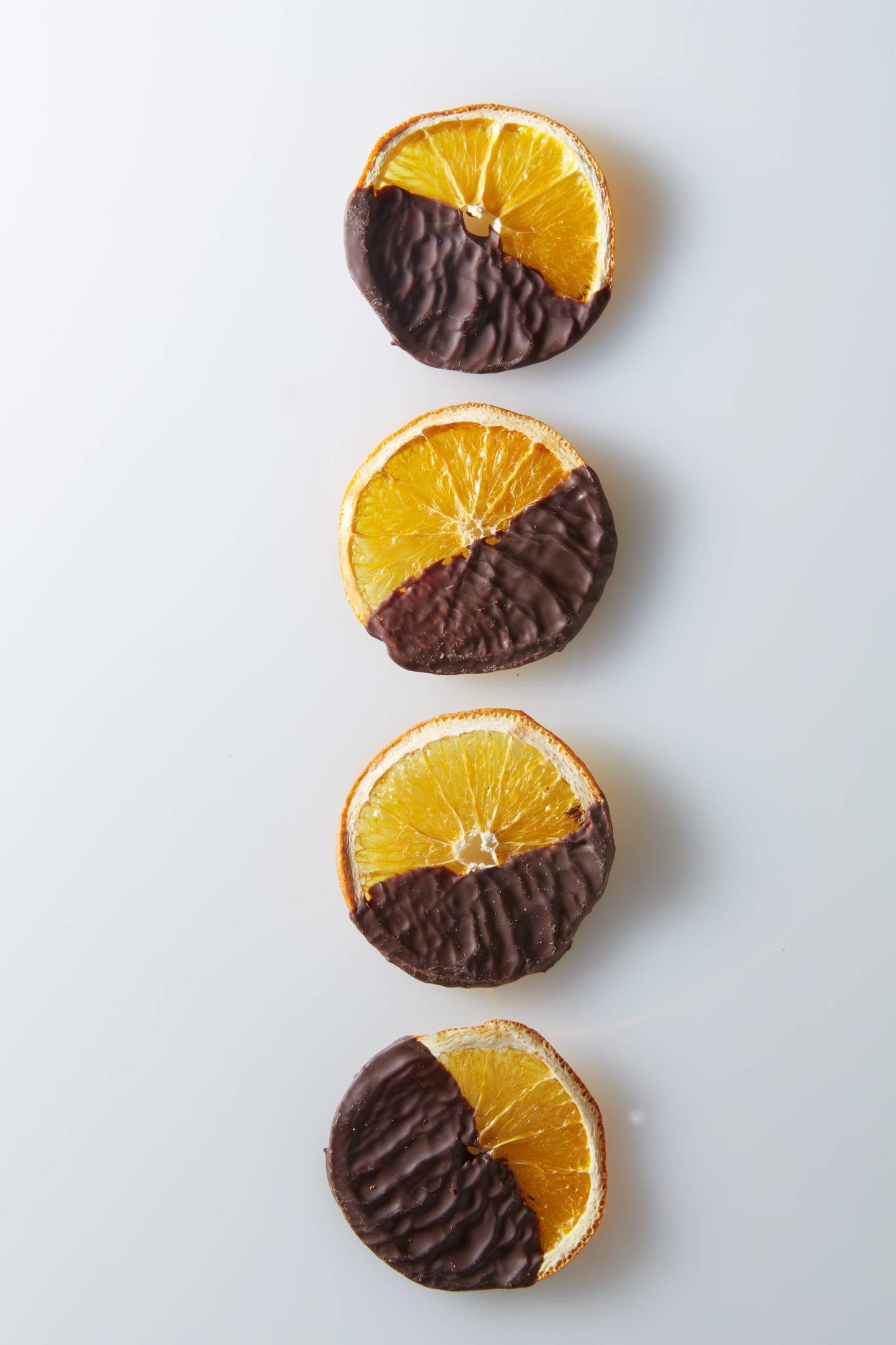 Dardimans Crispy Dark Chocolate Orange Slices | Snack Pack